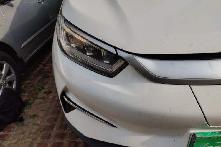 Used BYD Yuan Pro 2021 401 km Luxury Version Right Front Headlight