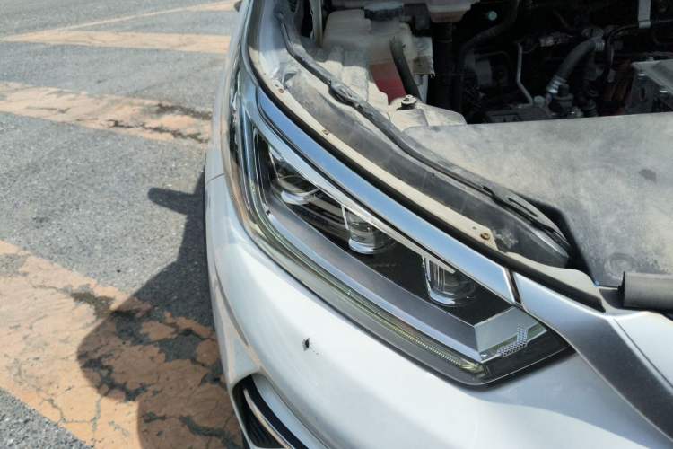 Used BYD Yuan Pro 2021 401 km Deluxe Version Right Front Headlight
