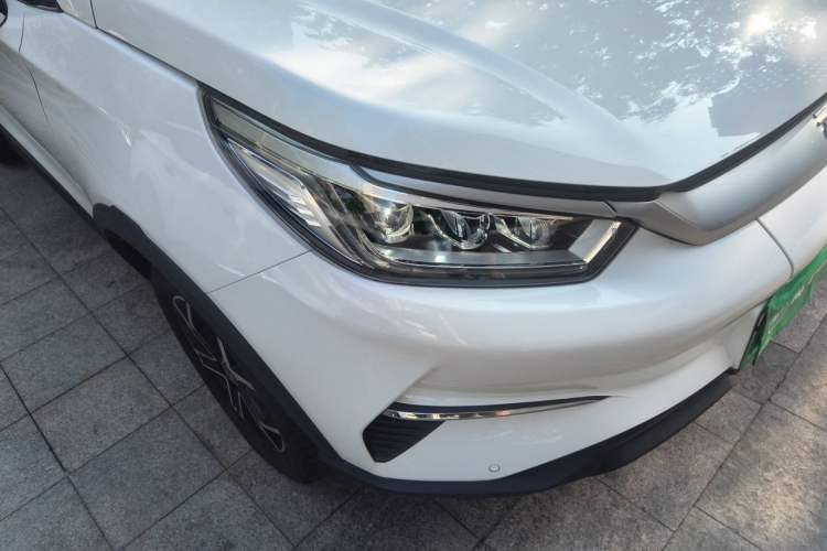 Used BYD Yuan Pro 2021 401 km Deluxe Version Right Front Headlight