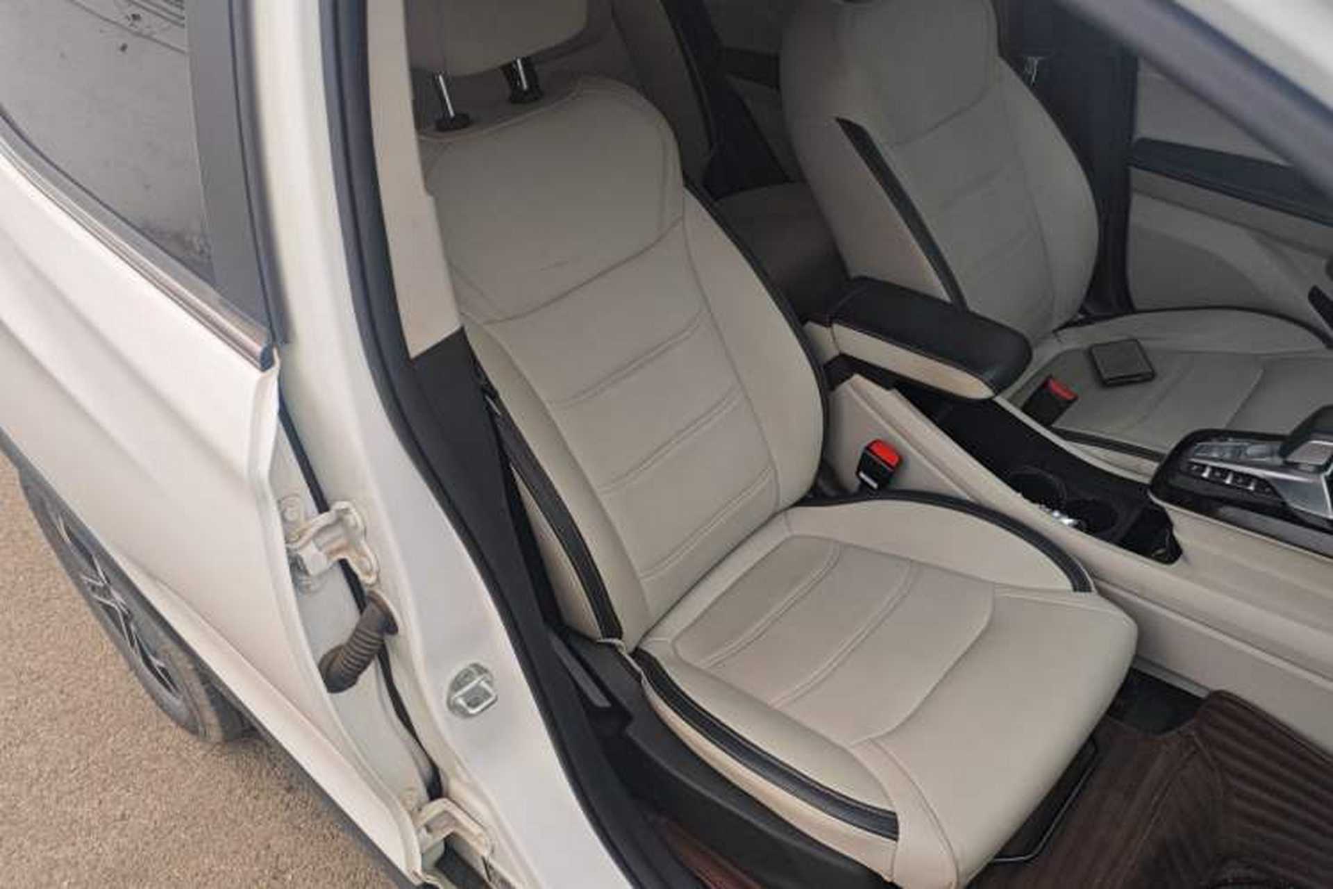 Used BYD Yuan Pro 2021 401 km Luxury Version Right Front Seat