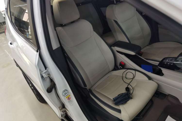 Used BYD Yuan Pro 2021 401 km Deluxe Version Right Front Seat