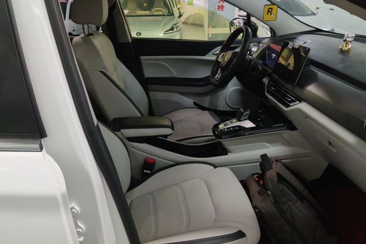 Used BYD Yuan Pro 2021 401 km Deluxe Version Right Front Seat