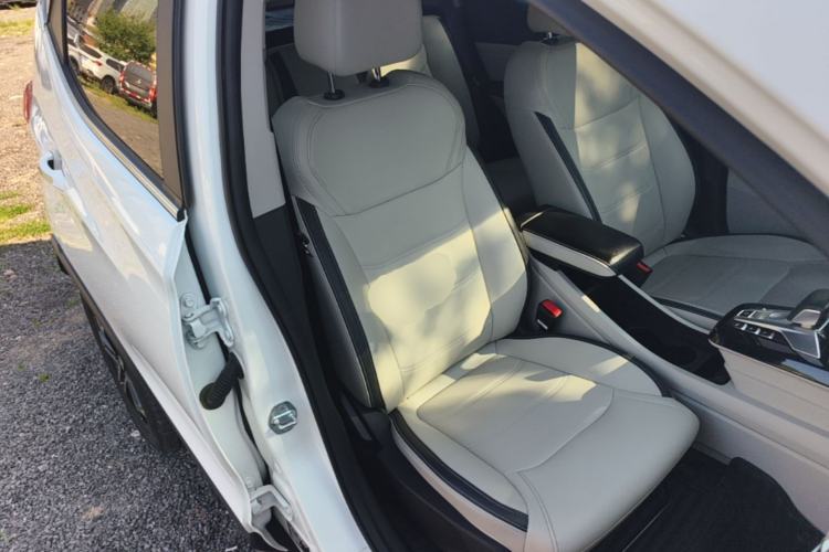 Used BYD Yuan Pro 2021 401 km Luxury Version Right Front Seat