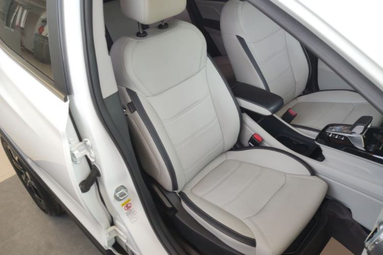 Used BYD Yuan Pro 2021 401 km Deluxe Version Right Front Seat