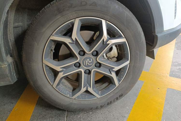 Used BYD Yuan Pro 2021 401 km Luxury Version Right Front Wheel Hub