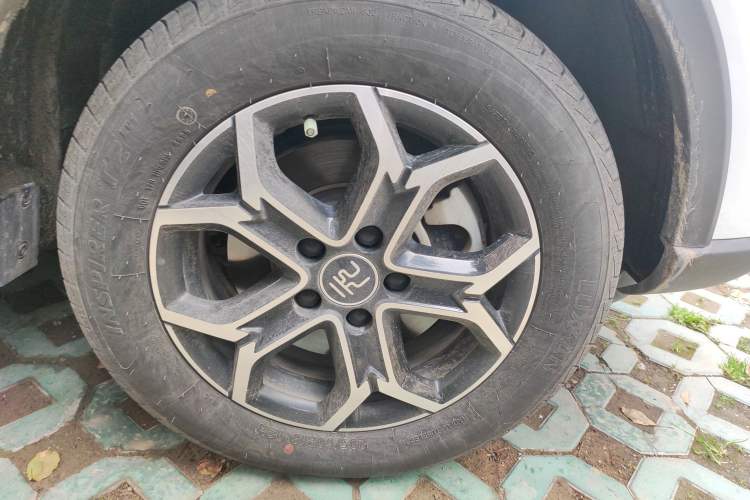 Used BYD Yuan Pro 2021 401 km Luxury Version Right Front Wheel Hub
