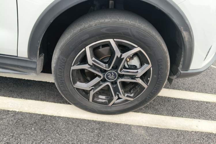 Used BYD Yuan Pro 2021 401 km Luxury Version Right Front Wheel Hub