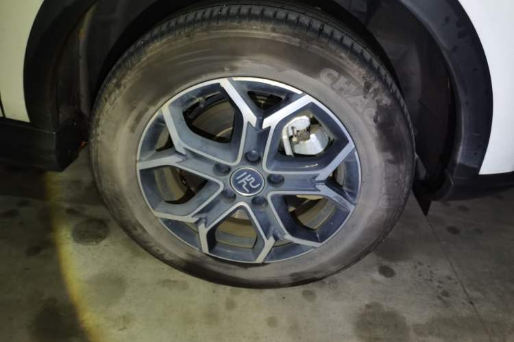 Used BYD Yuan Pro 2021 401 km Luxury Version Right Front Wheel Hub