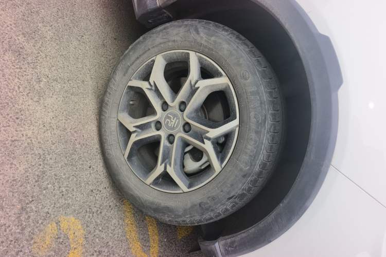 Used BYD Yuan Pro 2021 401 km Deluxe Version Right Front Wheel Hub