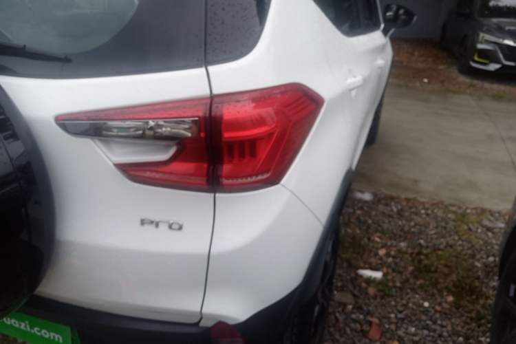 Used BYD Yuan Pro 2021 401 km Luxury Version Right Rear Taillight