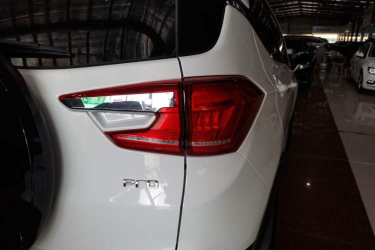 Used BYD Yuan Pro 2021 401 km Deluxe Version Right Rear Taillight