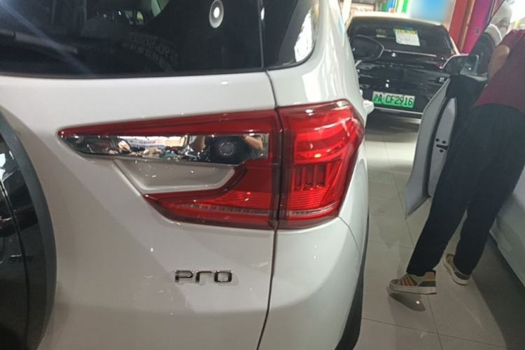 Used BYD Yuan Pro 2021 401 km Luxury Version Right Rear Taillight