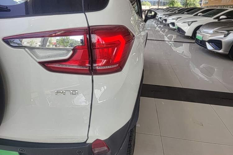 Used BYD Yuan Pro 2021 Lifetime Edition Right Rear Taillight