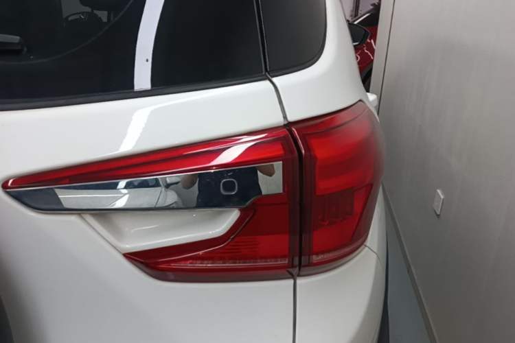 Used BYD Yuan Pro 2021 "Love for a Lifetime" Edition Right Rear Taillight