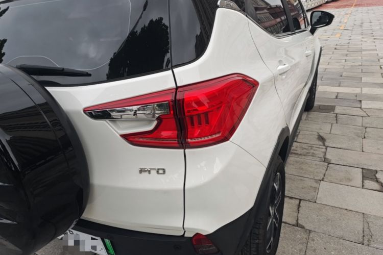 Used BYD Yuan Pro 2021 "Love for a Lifetime" Edition Right Rear Taillight