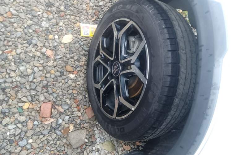 Used BYD Yuan Pro 2021 401 km Luxury Version Right Rear Wheel Hub