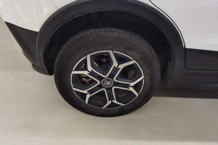 Used BYD Yuan Pro 2021 401 km Deluxe Version Right Rear Wheel Hub