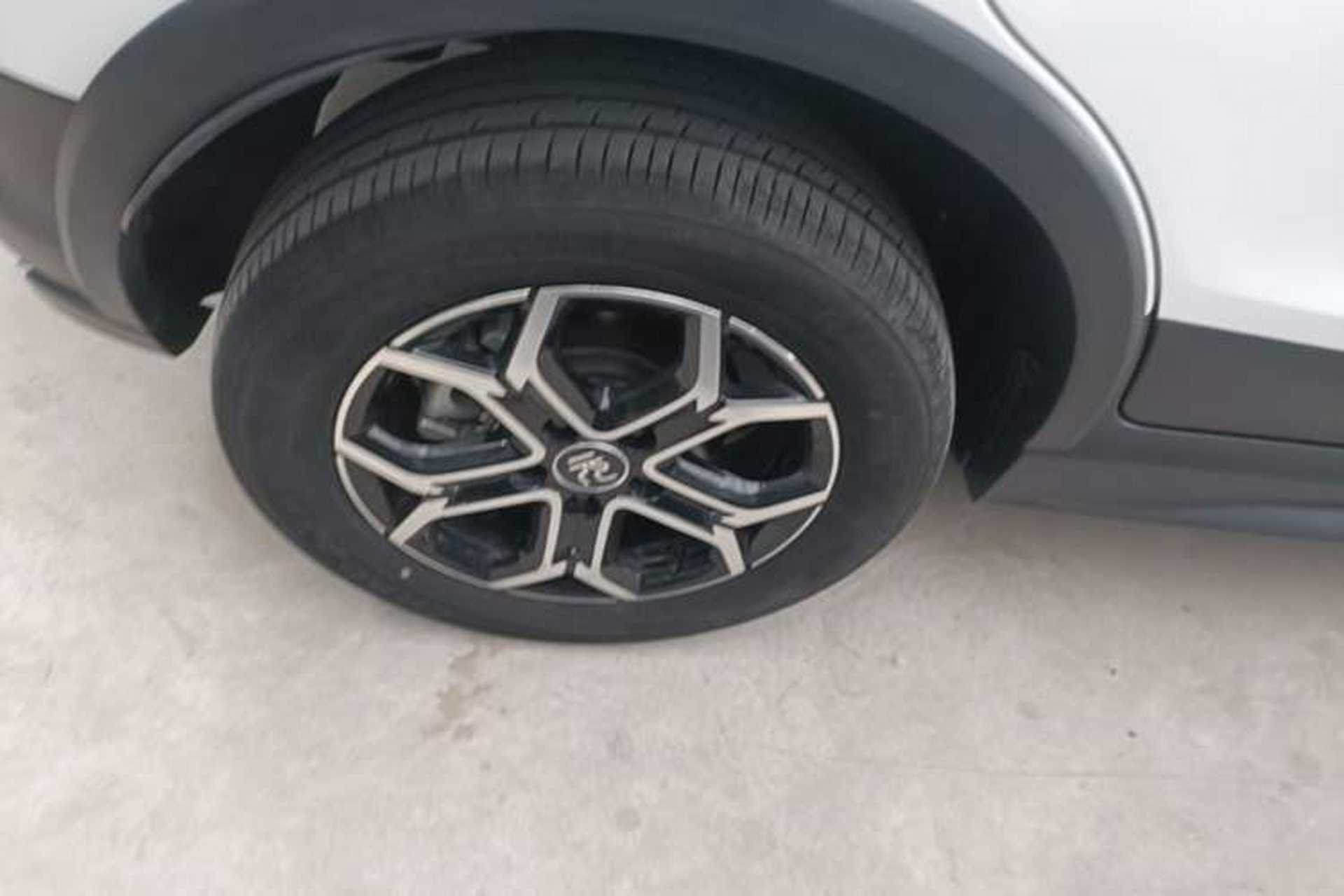 Used BYD Yuan Pro 2021 401 km Luxury Version Right Rear Wheel Hub