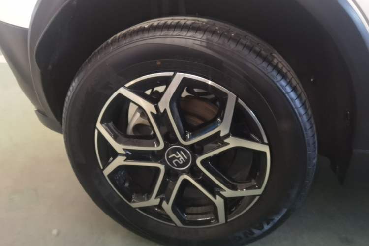 Used BYD Yuan Pro 2021 401 km Luxury Version Right Rear Wheel Hub