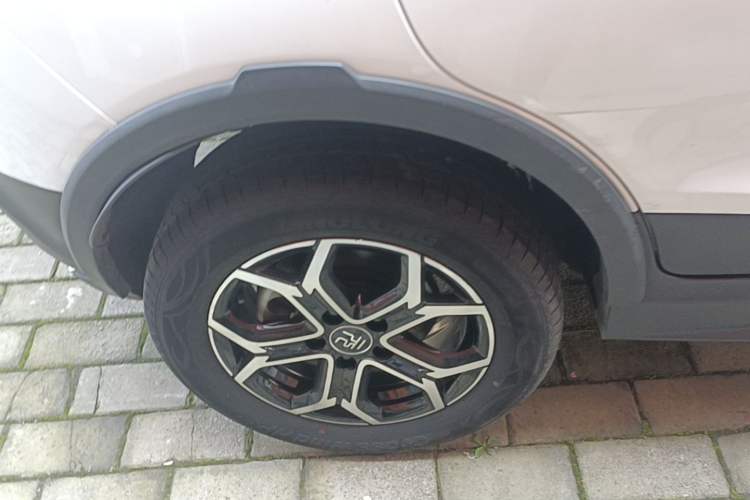 Used BYD Yuan Pro 2021 401 km Deluxe Version Right Rear Wheel Hub