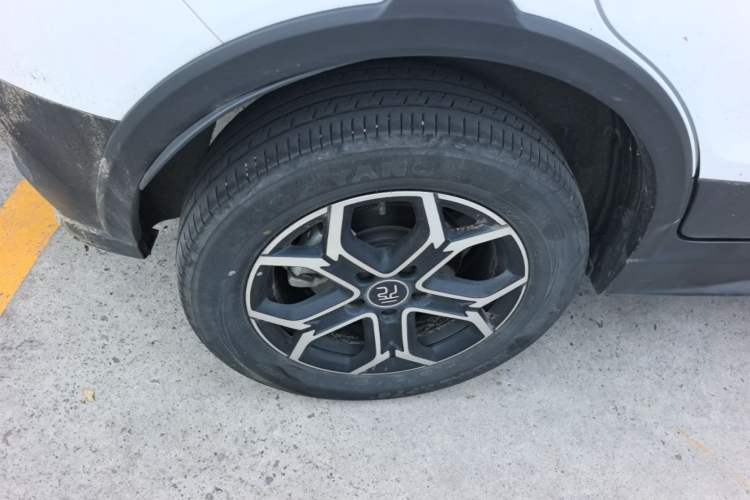 Used BYD Yuan Pro 2021 401 km Luxury Version Right Rear Wheel Hub