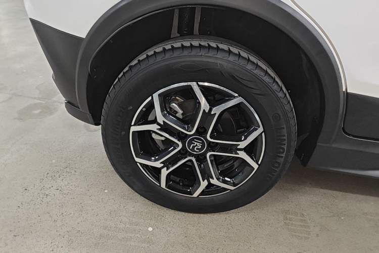 Used BYD Yuan Pro 2021 401 km Deluxe Version Right Rear Wheel Hub