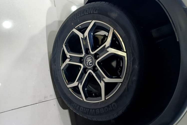 Used BYD Yuan Pro 2021 401 km Luxury Version Right Rear Wheel Hub
