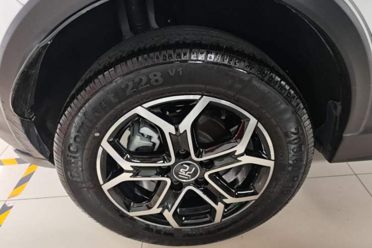 Used BYD Yuan Pro 2021 401 km Luxury Version Right Rear Wheel Hub