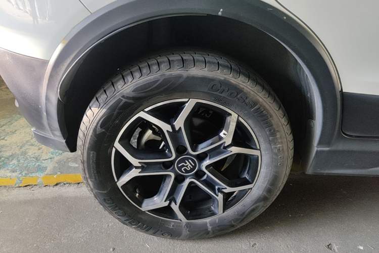 Used BYD Yuan Pro 2021 401 km Deluxe Version Right Rear Wheel Hub