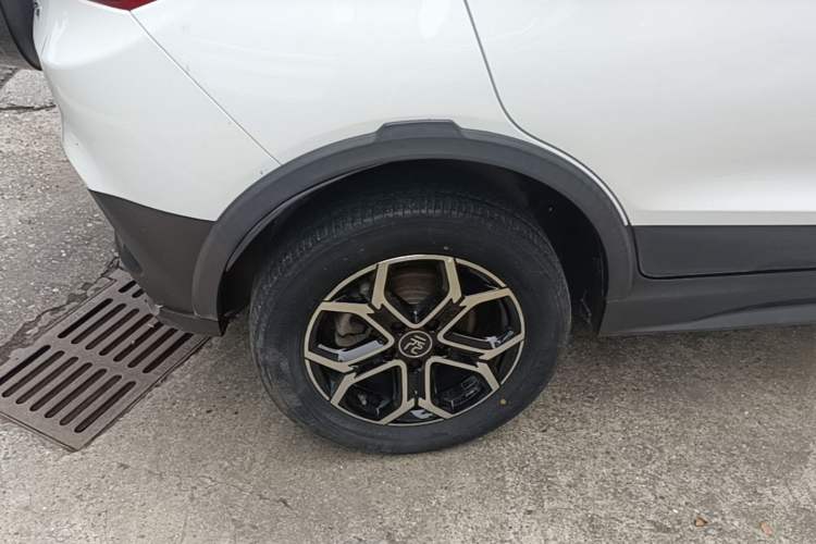 Used BYD Yuan Pro 2021 401 km Luxury Version Right Rear Wheel Hub