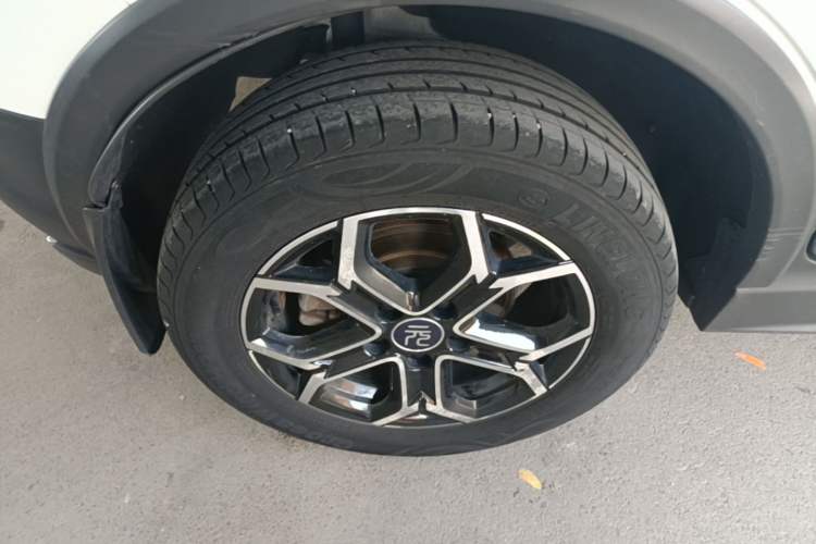 Used BYD Yuan Pro 2021 "Love for a Lifetime" Edition Right Rear Wheel Hub