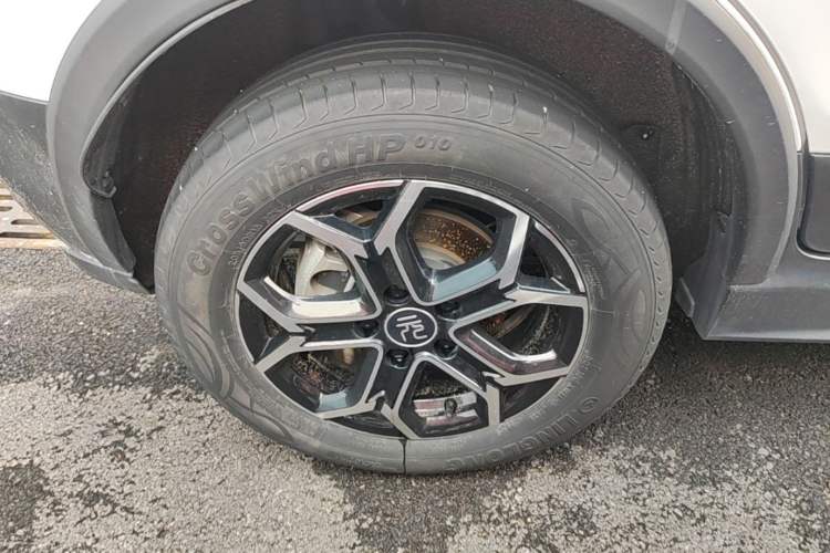 Used BYD Yuan Pro 2021 "Love for a Lifetime" Edition Right Rear Wheel Hub