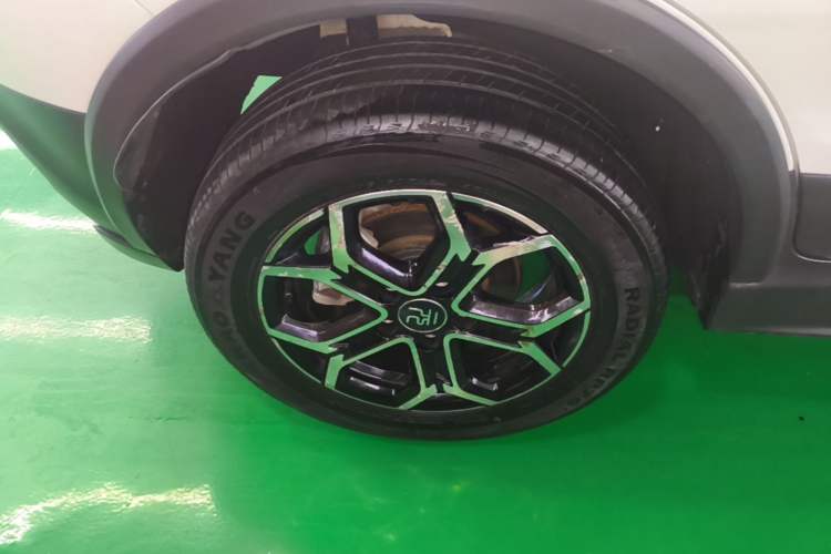 Used BYD Yuan Pro 2021 401 km Deluxe Version Right Rear Wheel Hub
