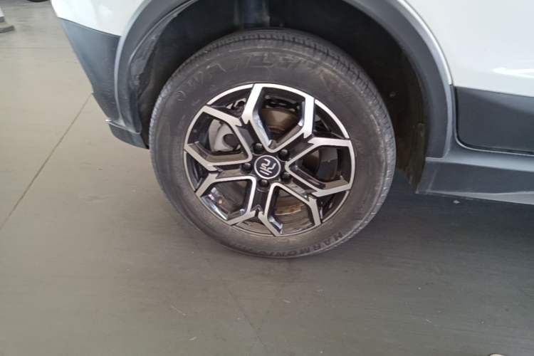 Used BYD Yuan Pro 2021 401 km Luxury Version Right Rear Wheel Hub