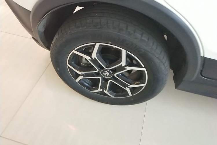 Used BYD Yuan Pro 2021 401 km Luxury Version Right Rear Wheel Hub