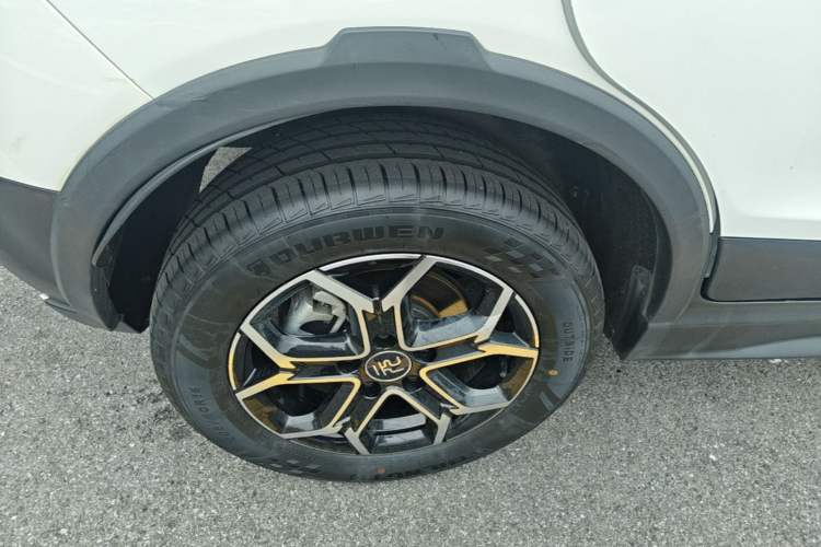 Used BYD Yuan Pro 2021 401 km Deluxe Version Right Rear Wheel Hub