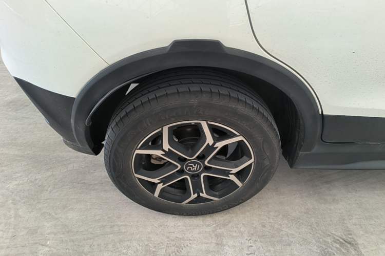 Used BYD Yuan Pro 2021 401 km Deluxe Version Right Rear Wheel Hub