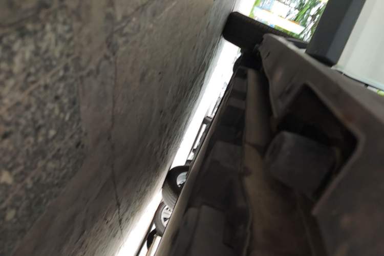 Used BYD Yuan Pro 2021 401 km Luxury Version Right Side Sill