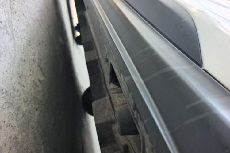 Used BYD Yuan Pro 2021 401 km Luxury Version Right Side Sill