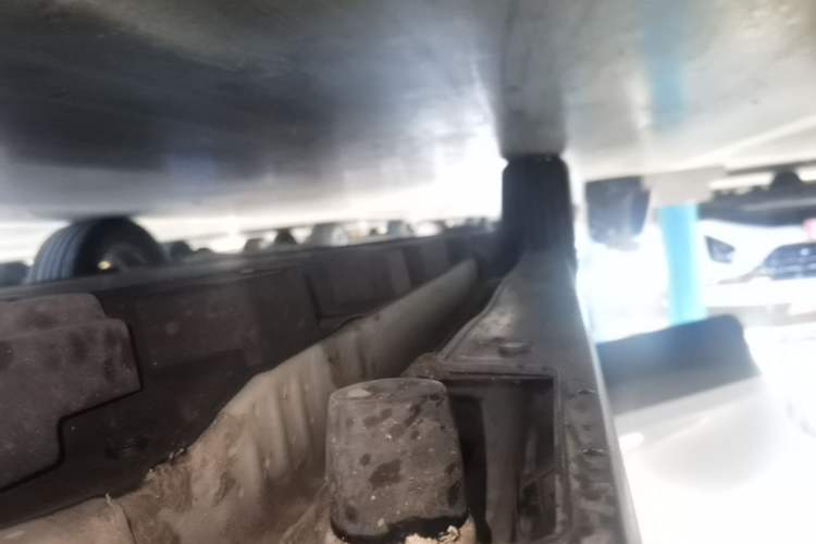 Used BYD Yuan Pro 2021 401 km Luxury Version Right Side Sill