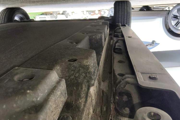 Used BYD Yuan Pro 2021 401 km Deluxe Version Right Side Sill
