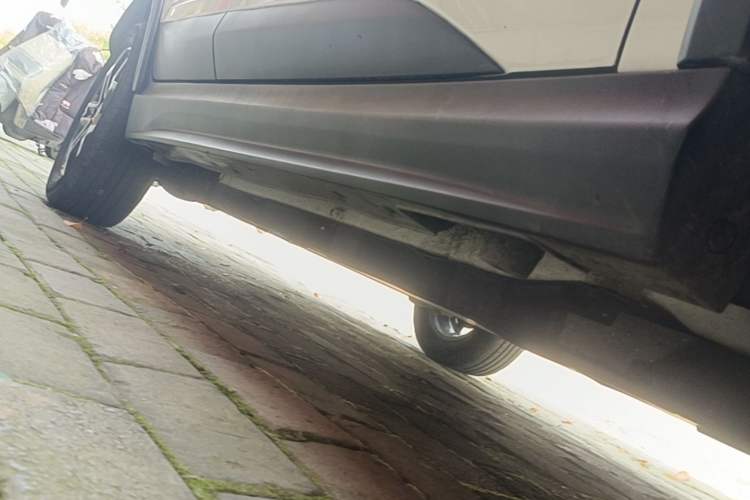 Used BYD Yuan Pro 2021 401 km Deluxe Version Right Side Sill