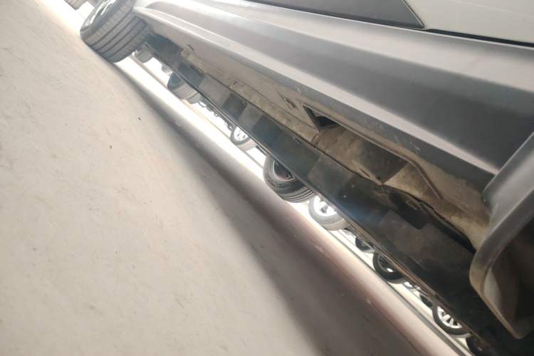 Used BYD Yuan Pro 2021 401 km Luxury Version Right Side Sill