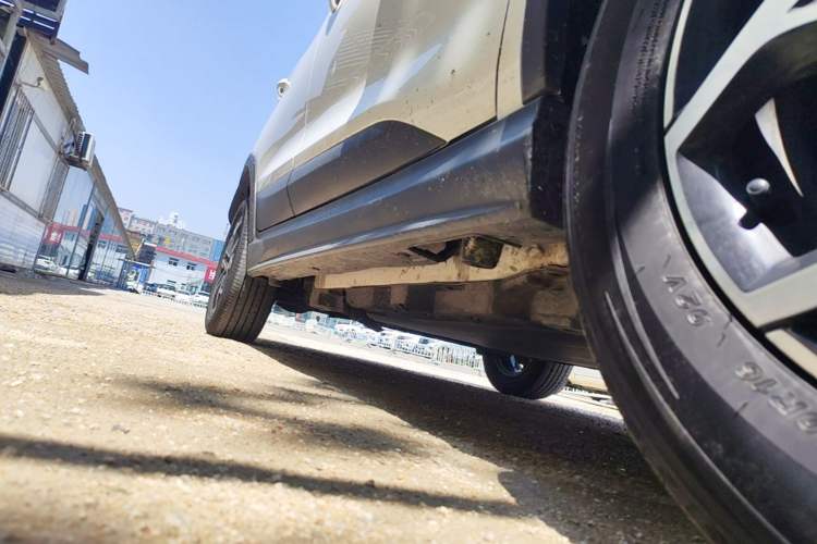 Used BYD Yuan Pro 2021 401 km Luxury Version Right Side Sill