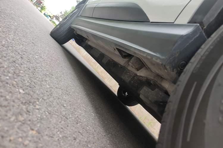 Used BYD Yuan Pro 2021 "Love for a Lifetime" Edition Right Side Sill