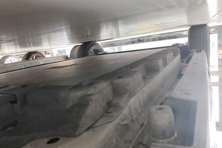 Used BYD Yuan Pro 2021 401 km Luxury Version Right Side Sill
