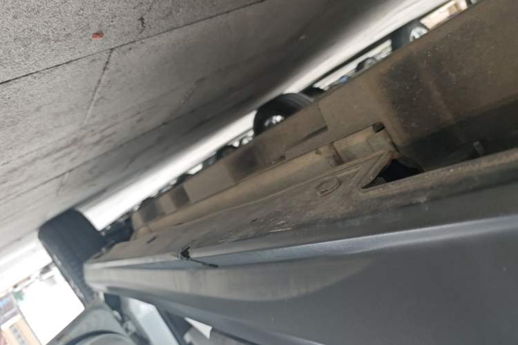Used BYD Yuan Pro 2021 "Love for a Lifetime" Edition Right Side Sill