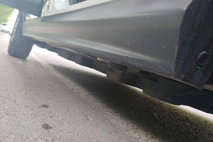 Used BYD Yuan Pro 2021 401 km Deluxe Version Right Side Sill