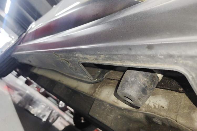 Used BYD Yuan Pro 2021 401 km Deluxe Version Right Side Sill