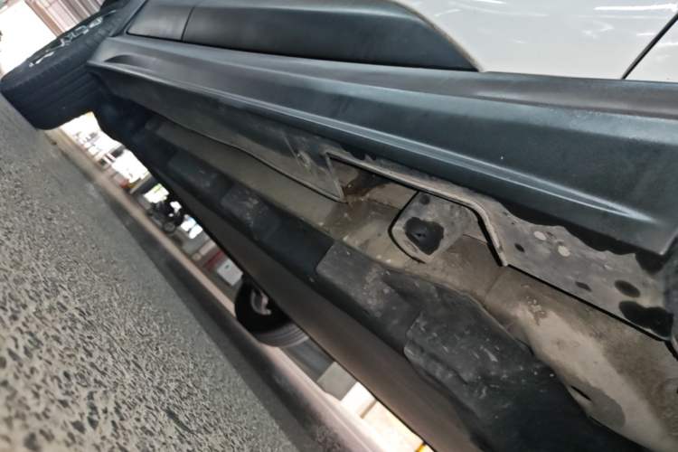 Used BYD Yuan Pro 2021 Lifetime Edition Right Side Sill